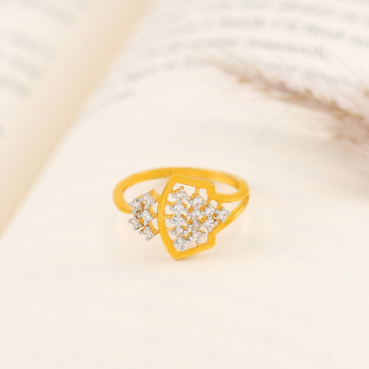Kritika Elegant Gold Ring