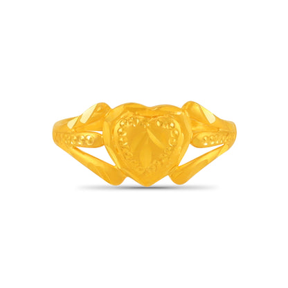 Pallavi Gleaming Gold Ring