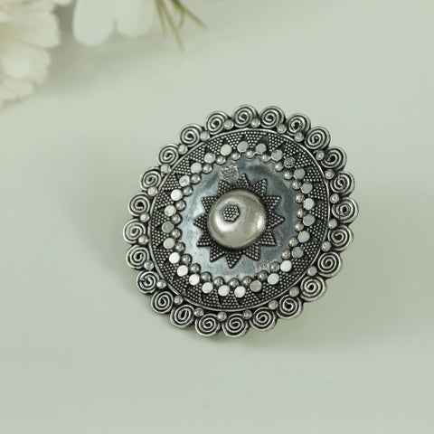 Vanya Flowing Inspiredswirling Border Design Silver Ring