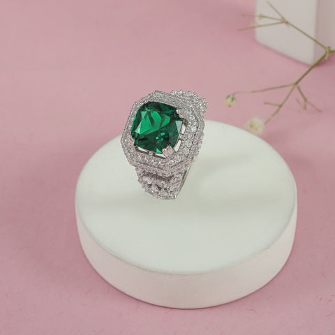 Suhana Emerald Color Silver Cz Ring