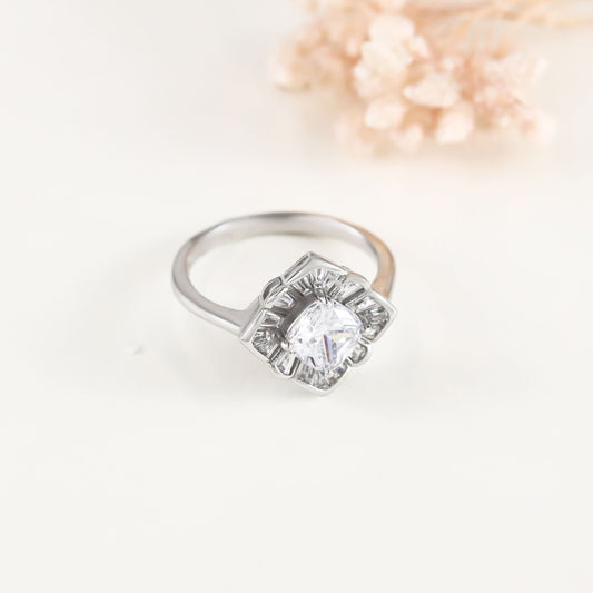 Devika Silver Ring