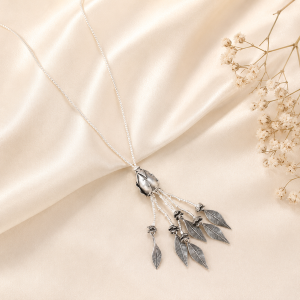 Anaya Chandrika Leaf Silver Necklace