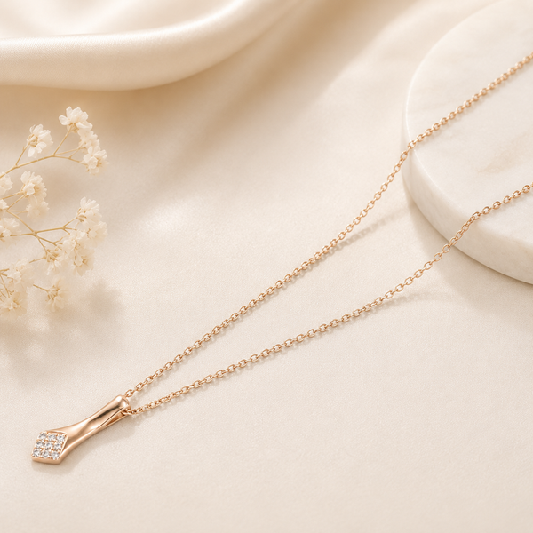 Minimal Shimmer Silver Necklace