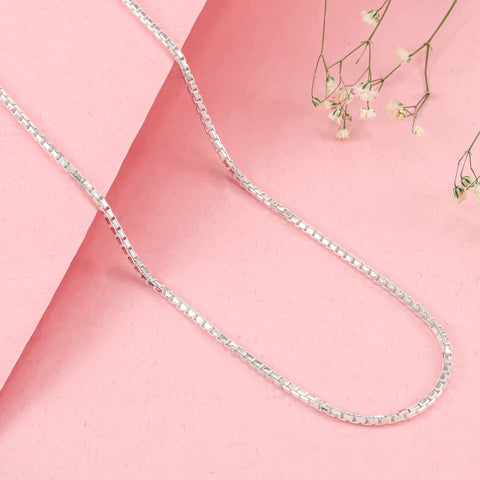 Jiya Elegant Box-Link Silver Chain
