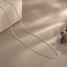 Sleek  Minimal  Everyday Elegance Silver Chain