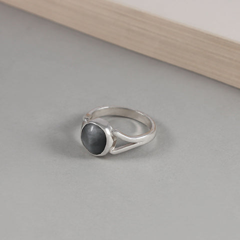 Rohan Gray Oval  Stone Silver Ring For Him