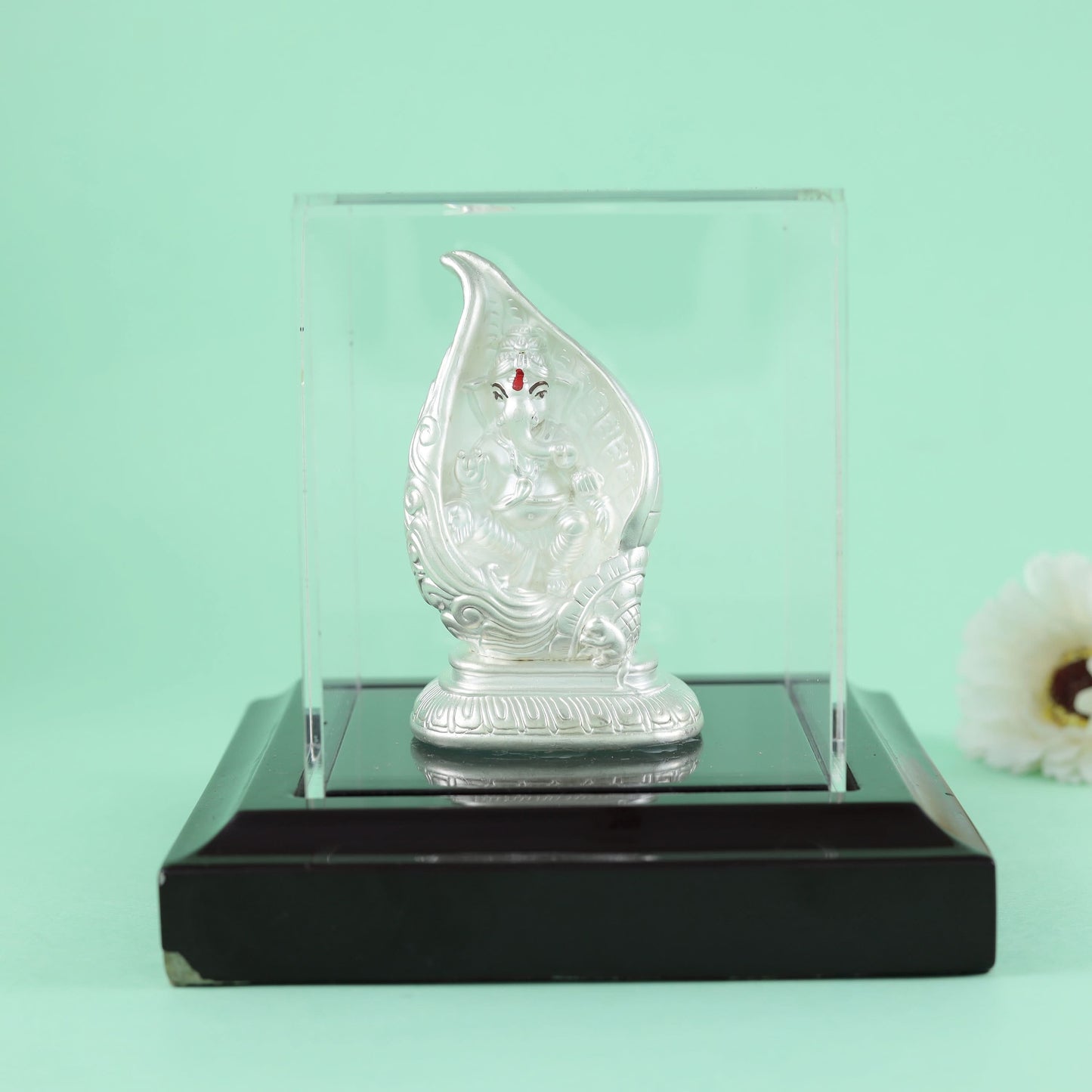 Alluring Ganesha Silver Idol