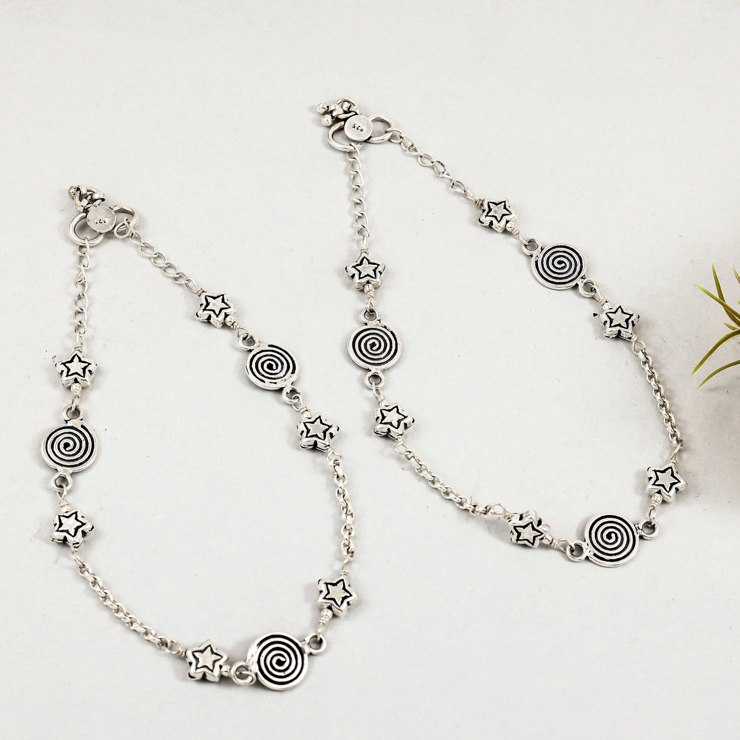 Geetika Silver Anklets