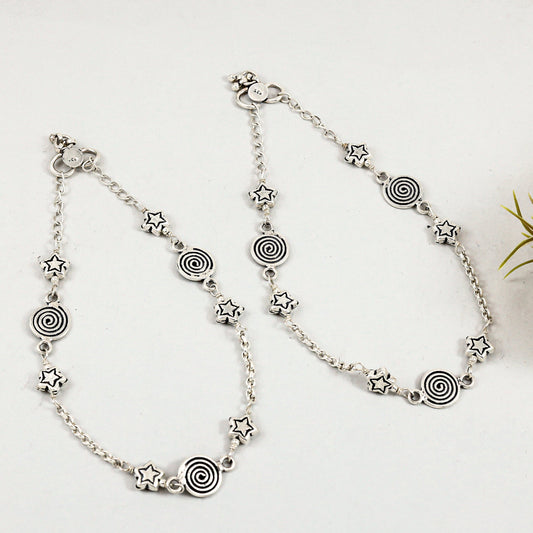 Geetika Silver Anklets