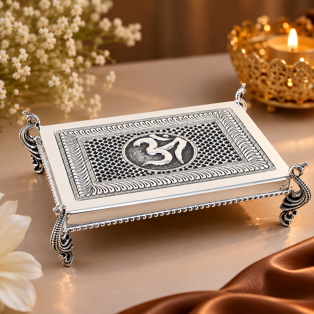 Pleasing OM Silver Chowki
