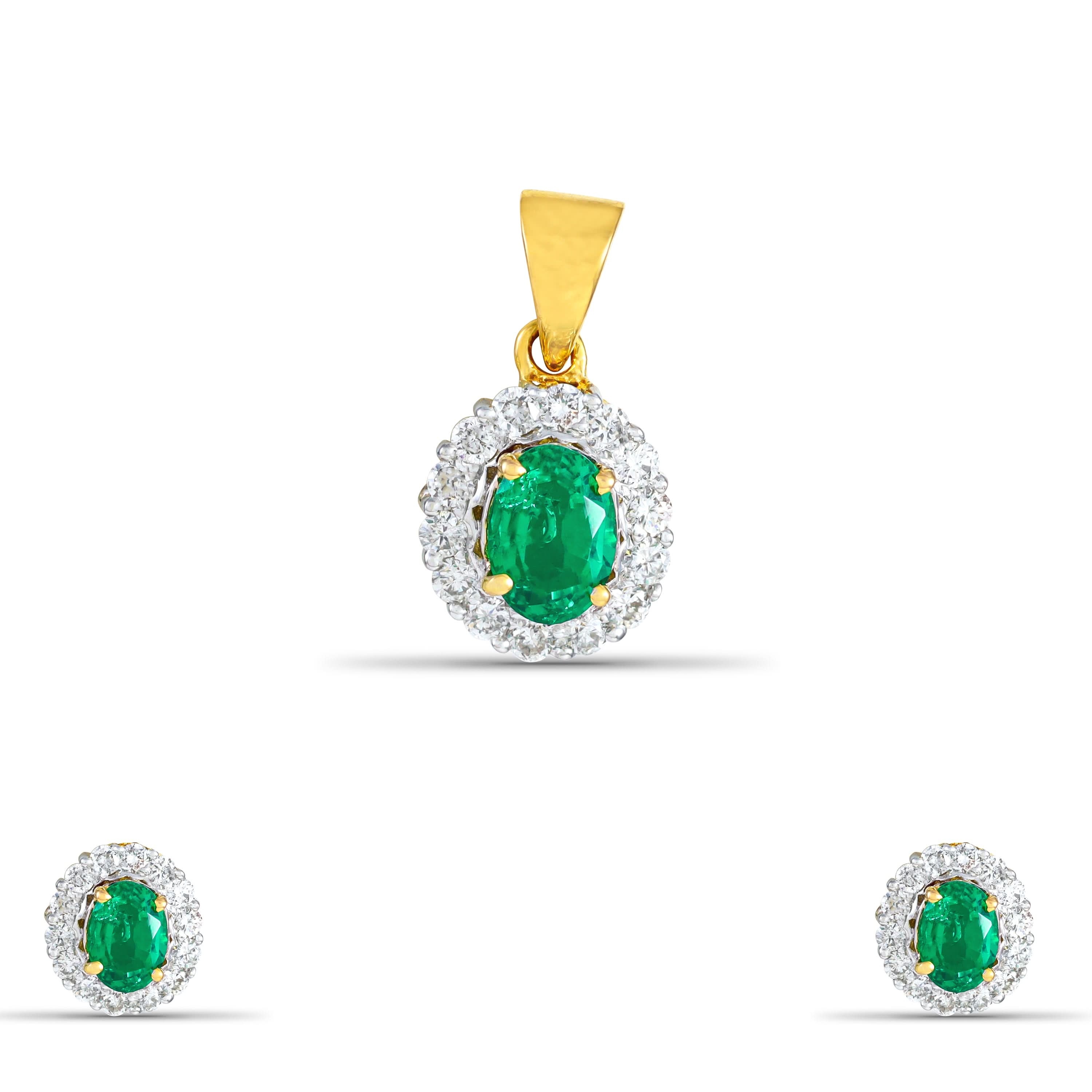 Samika Alluring Diamond Pendant Set