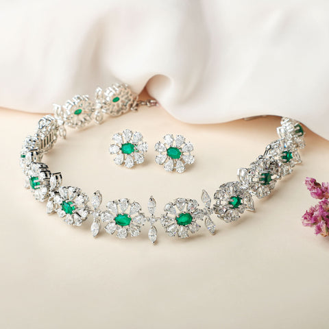 Nayra Green Aura Choker Set & Bracelet