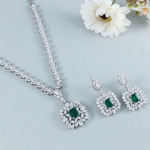 Ridhima Green Grace Necklace Set