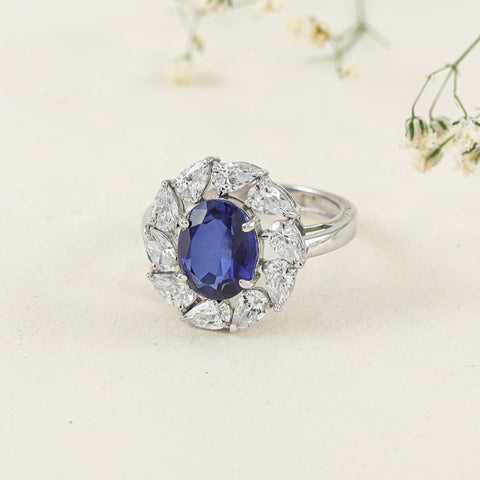 Layla Alluring Silver Ring