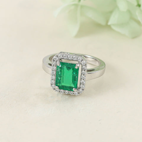 Teena Emerald Green Stone Ring