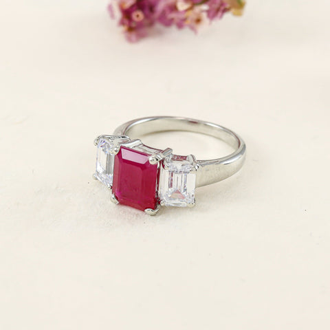 Arya Ravishing Silver Ring