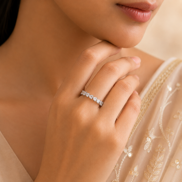 Dhriti Heart Designe Band Ring
