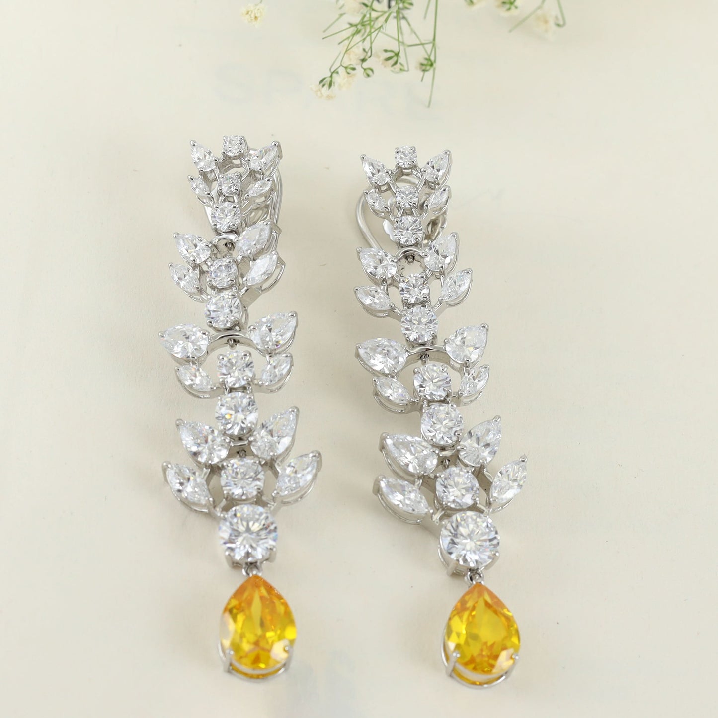 Ishita Citrine Yellow Golw Drops Earrings