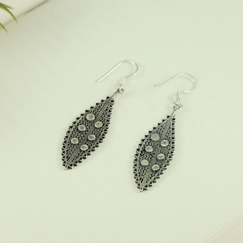 Vanika Silver Charms Leafy Grace Earrings