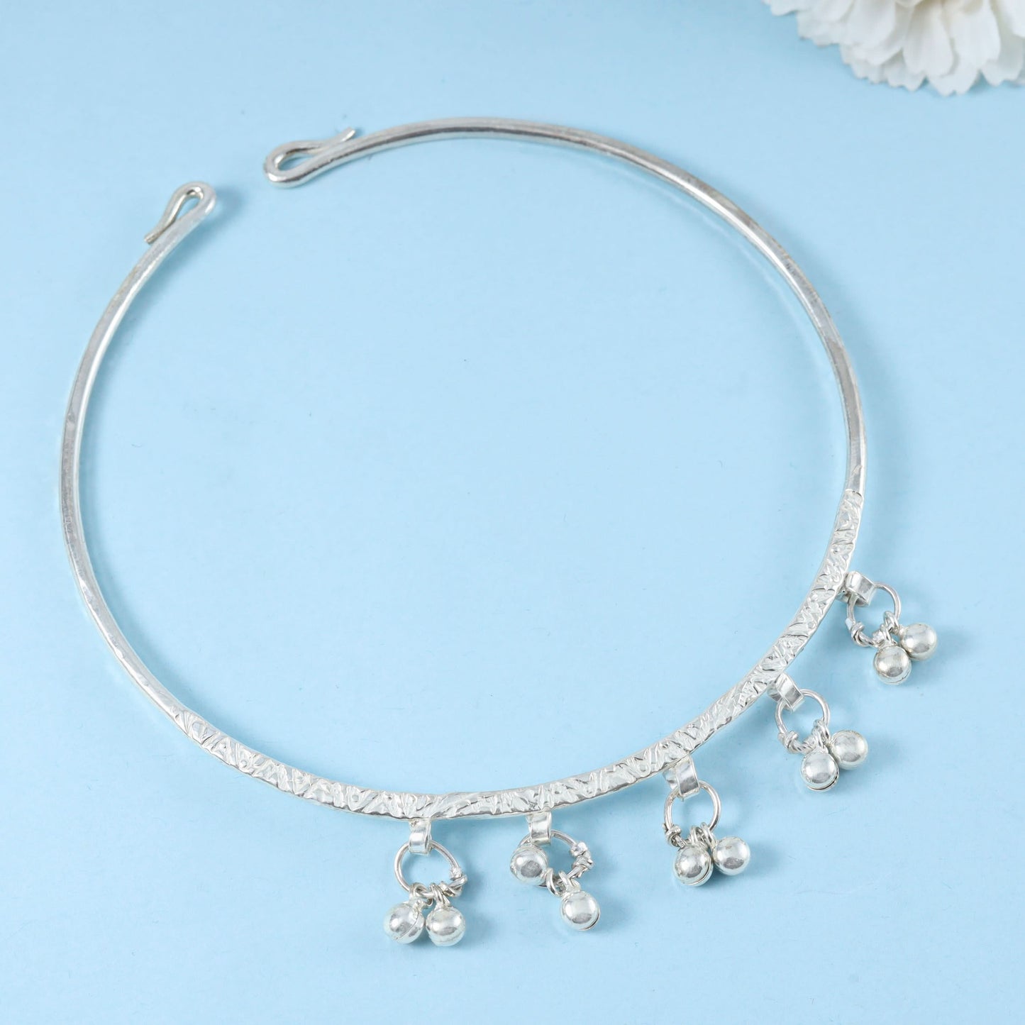 Ritika Classt Silver Hasli Necklace