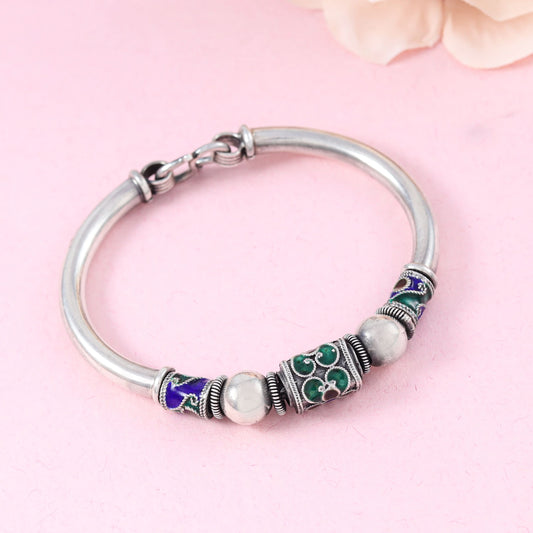 Stunniing Silver Bracelet