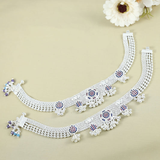 Kajal Elegant Silver Anklets