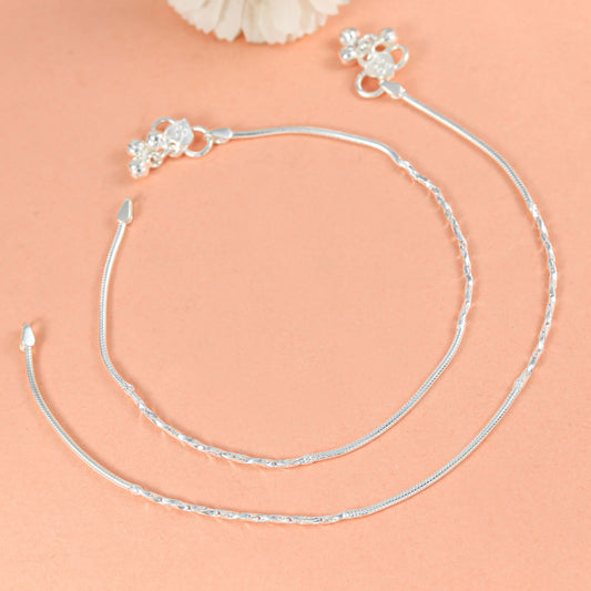 Kaashvi Silver Anklets