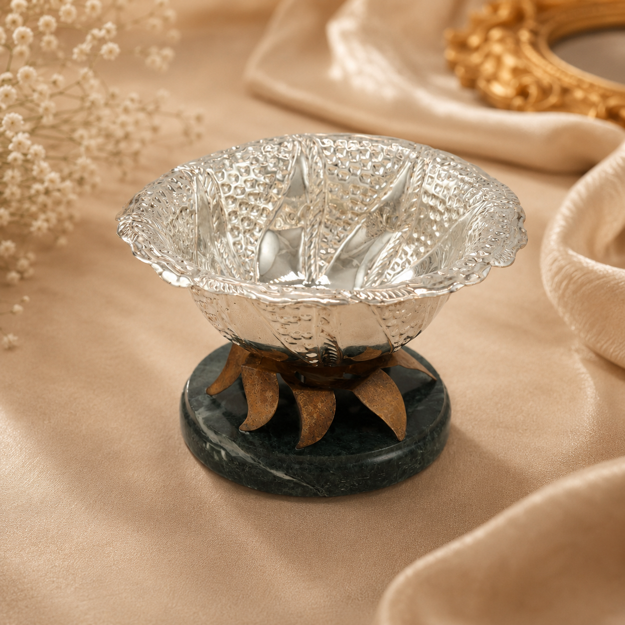 Varisha Elegant Silver Bowl