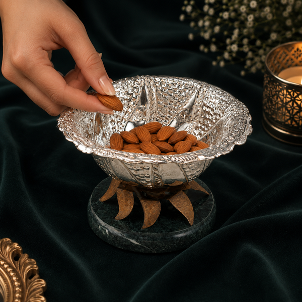 Varisha Elegant Silver Bowl
