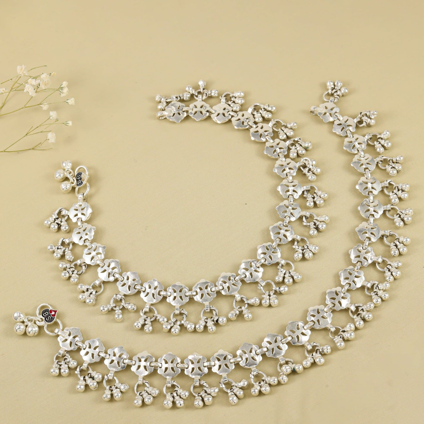 Ruhi Precious Silver Anklets