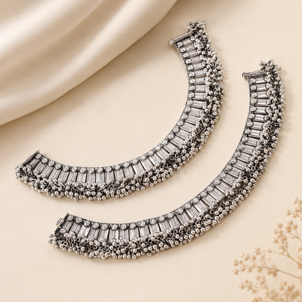 Anvika Rajwadi Silver Anklets