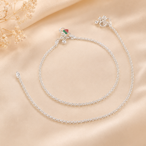 Ruhi Classic Silver Anklets