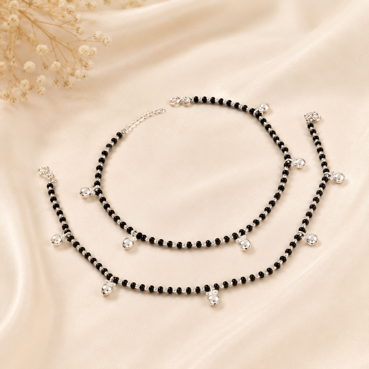 Meher Black Grace Silver Anklets