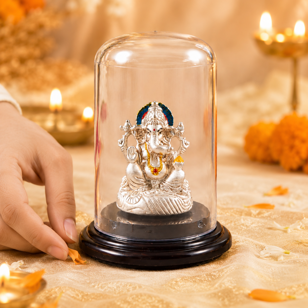 Pratham Pujya Glass Silver Idol