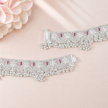 Ananya Delicate Jaal Silver Anklets