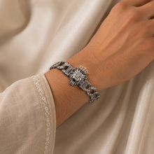 Ayaan Stylish Curb Chain Silver Bracelet For Him