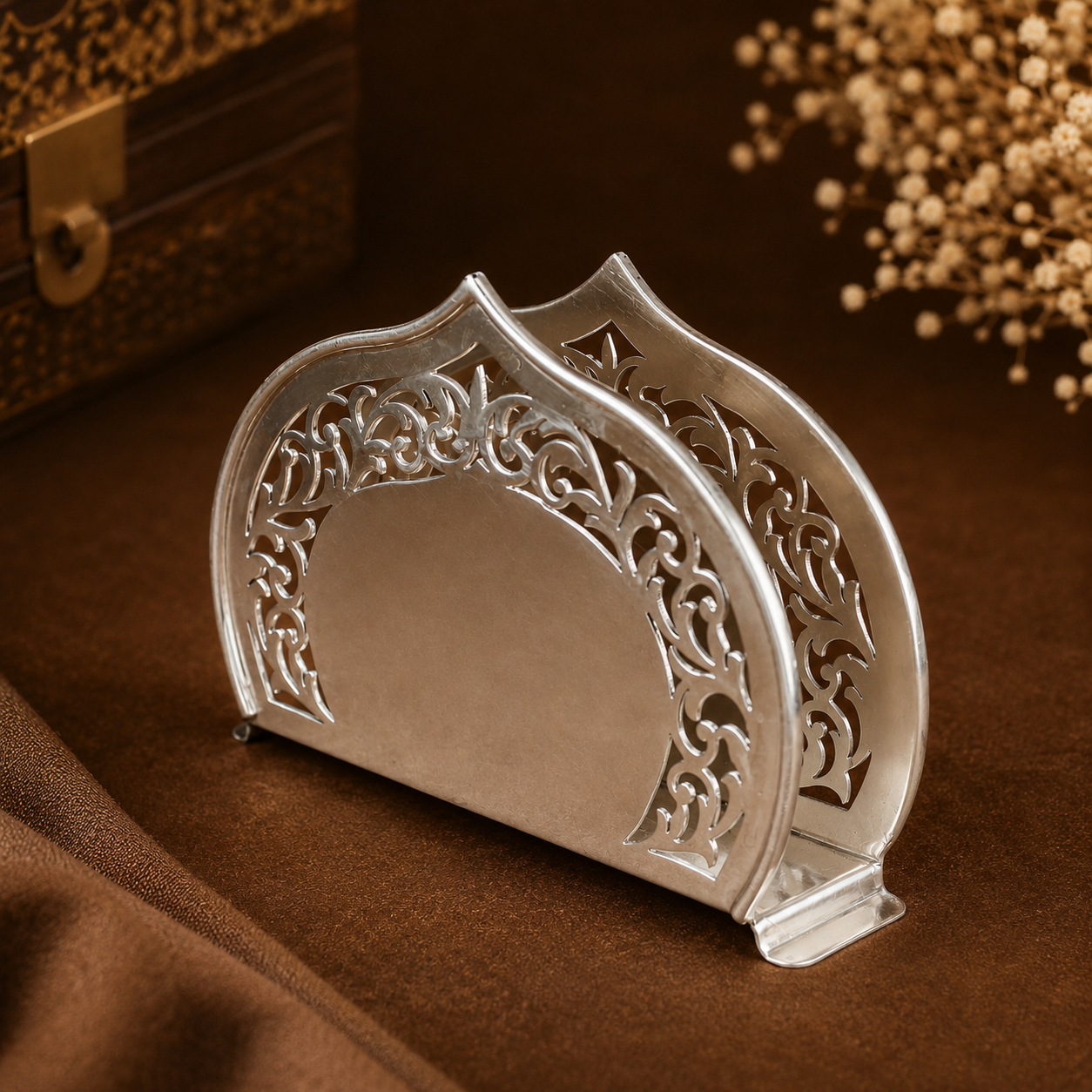 Elegant Silver Tissue Holder