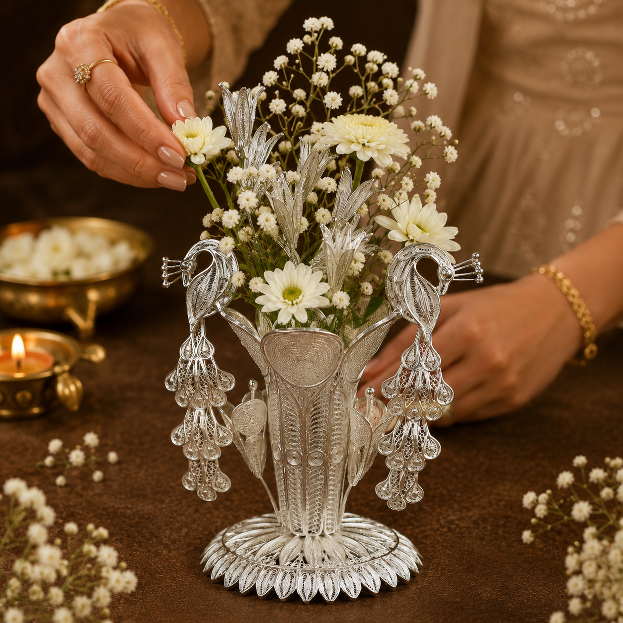 Charming Silver Showpiece