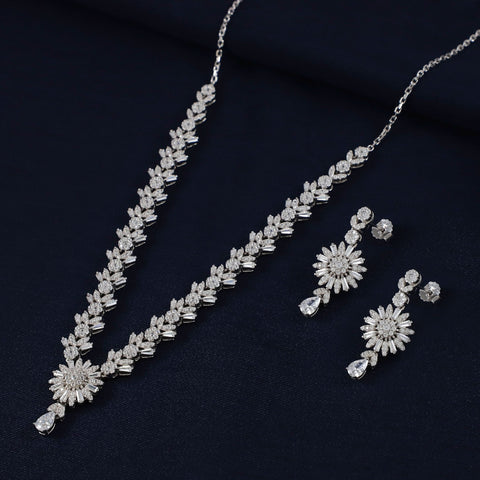 Shreya Graceful Flower Shine Silver Necklace Set