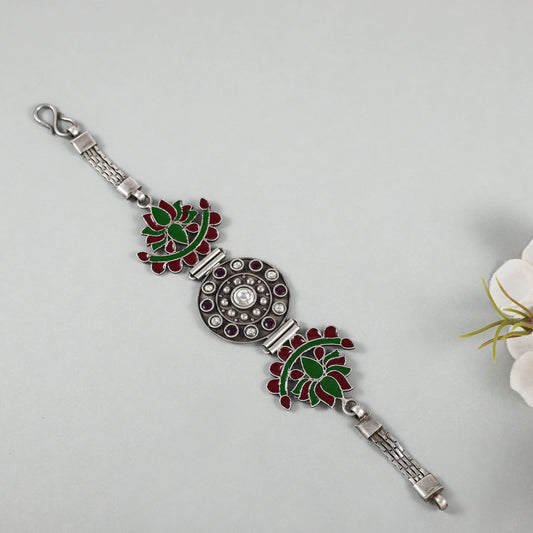 Ravika Classy Silver Bracelet