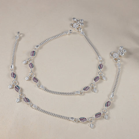 Somya Stone Leaf Delight Silver Anklets