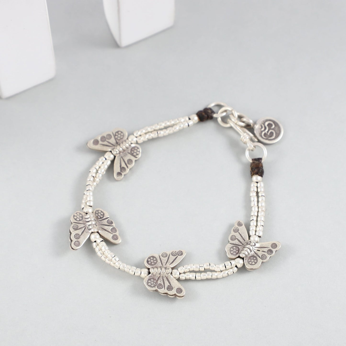 Kamini Lovely Silver Bracelet