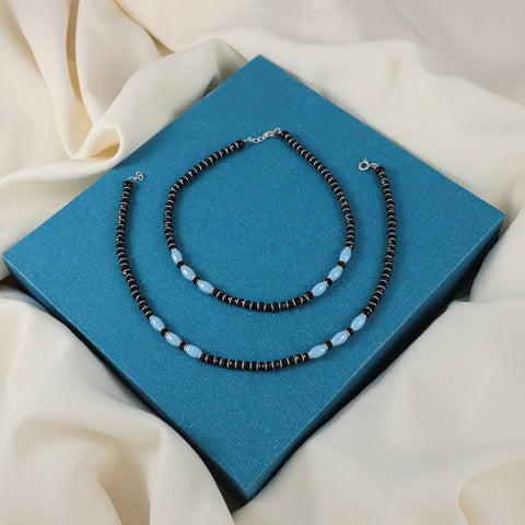 Siya Stylish Blue Accent Silver Anklets