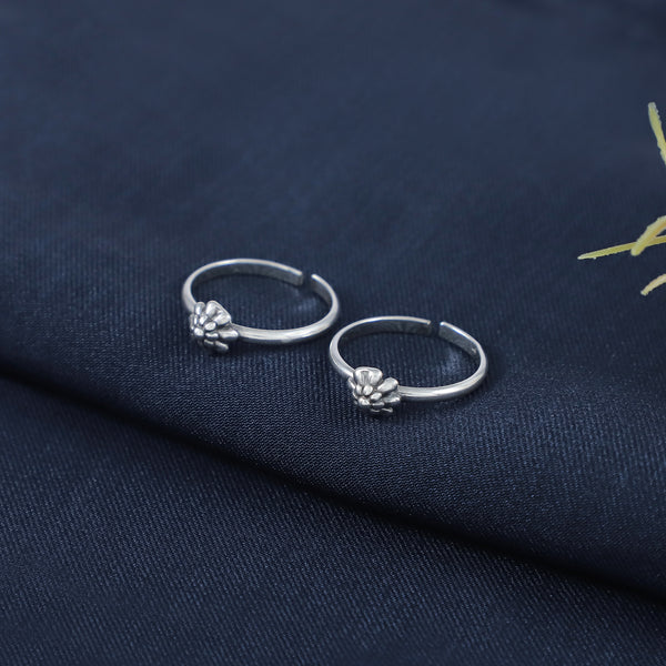 Farheen Floral Beauty Silver Toe Rings