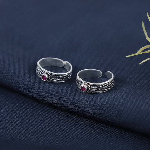 Lavanya Oxidized Red Stone Silver Toe Rings