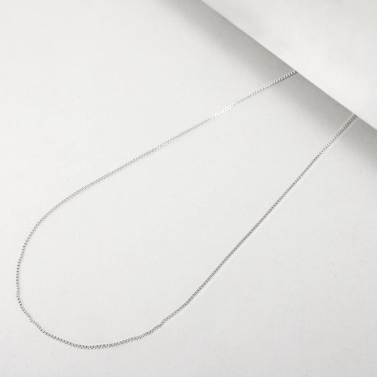Kashna Silver Chain