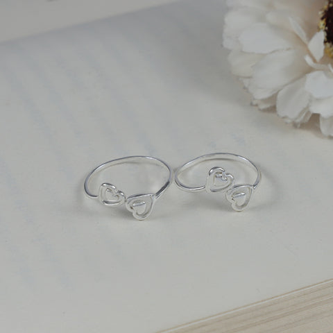 Tiya Double Heart Silver Toe Rings