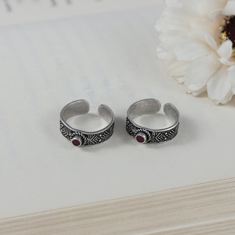 Antique Red Stone Silver Toe Rings