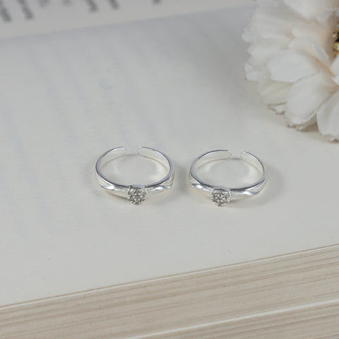 Dazzle Stone Silver Toe Rings
