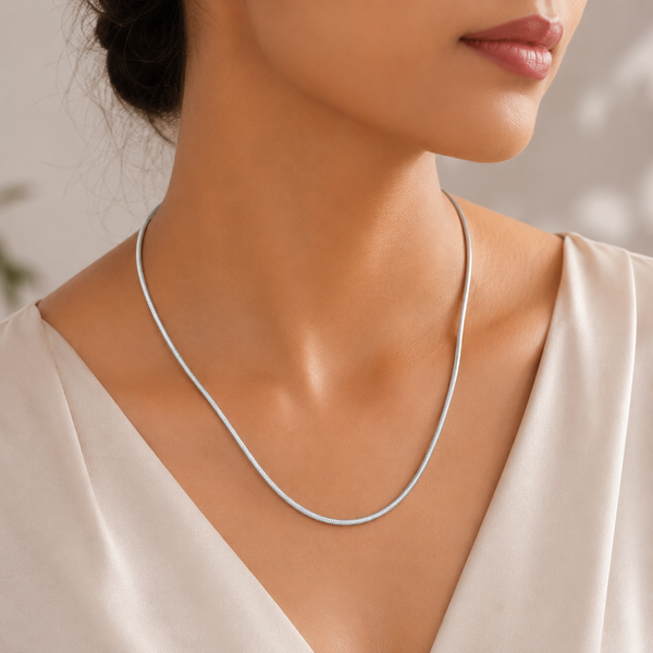 Diya Minimal Snake Silver Chain